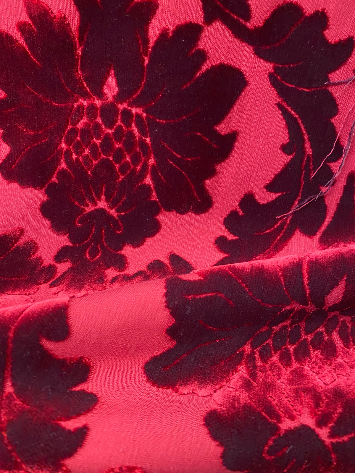 NEW! Prince Jasper - Designer Italian Venetian Burnout Damask Cut Velvet Red Fabric Upholstery - Fancy Styles Fabric Pierre Frey Lee Jofa Brunschwig & Fils