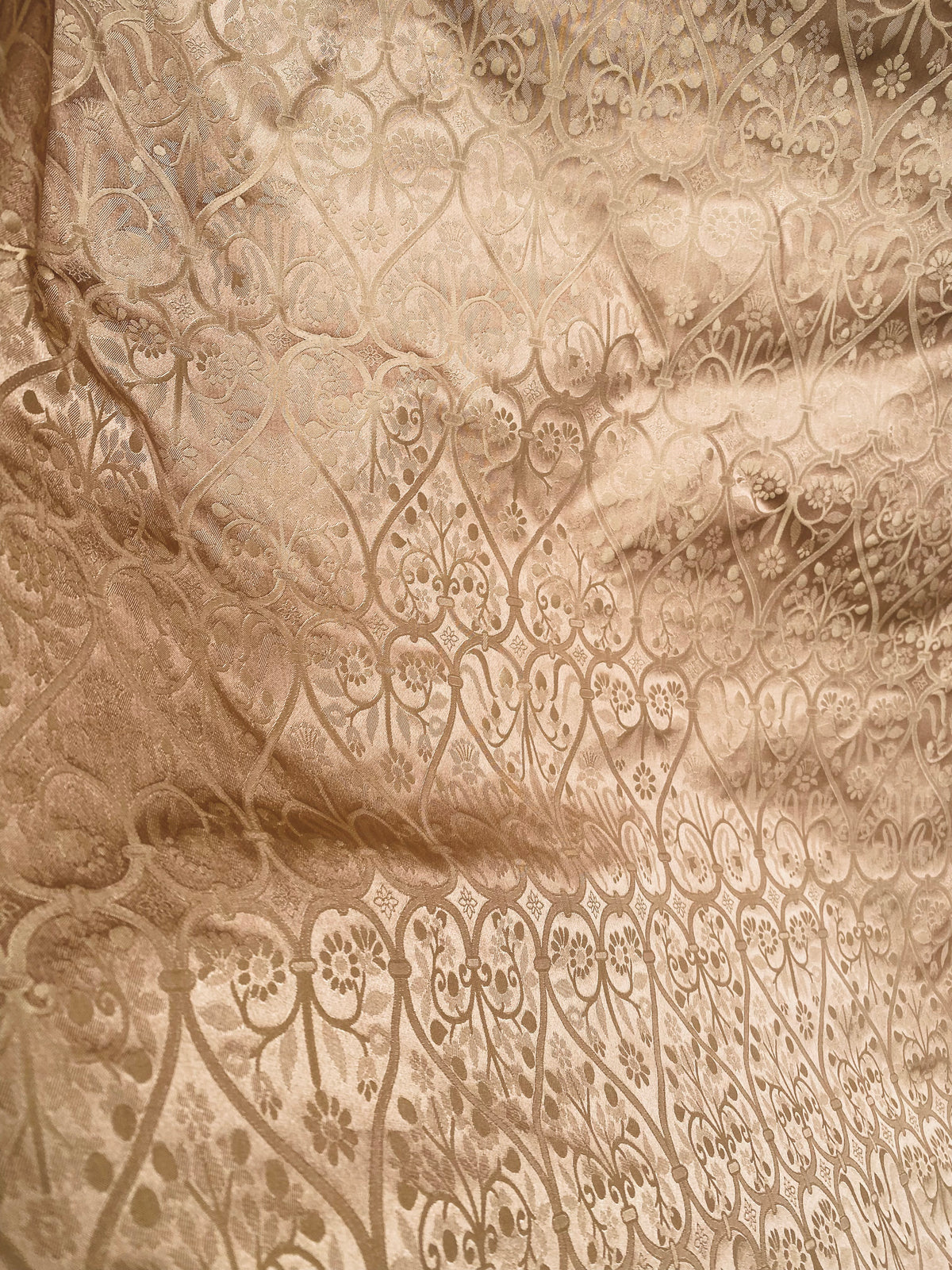 NEW! Princess Heart 100% Silk Satin Novelty Jacquard Damask Fabric- Pink - Fancy Styles Fabric Pierre Frey Lee Jofa Brunschwig & Fils
