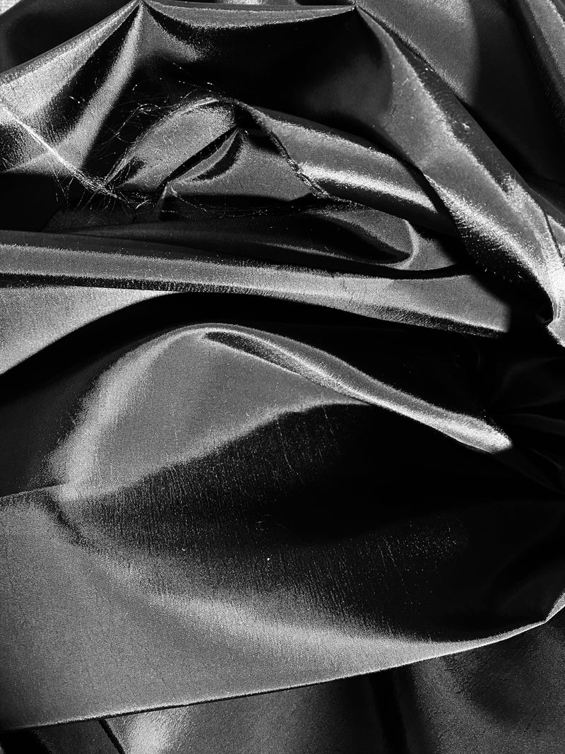 Live Deal: Queen Unn Designer “Faux Silk” Fabric in Black