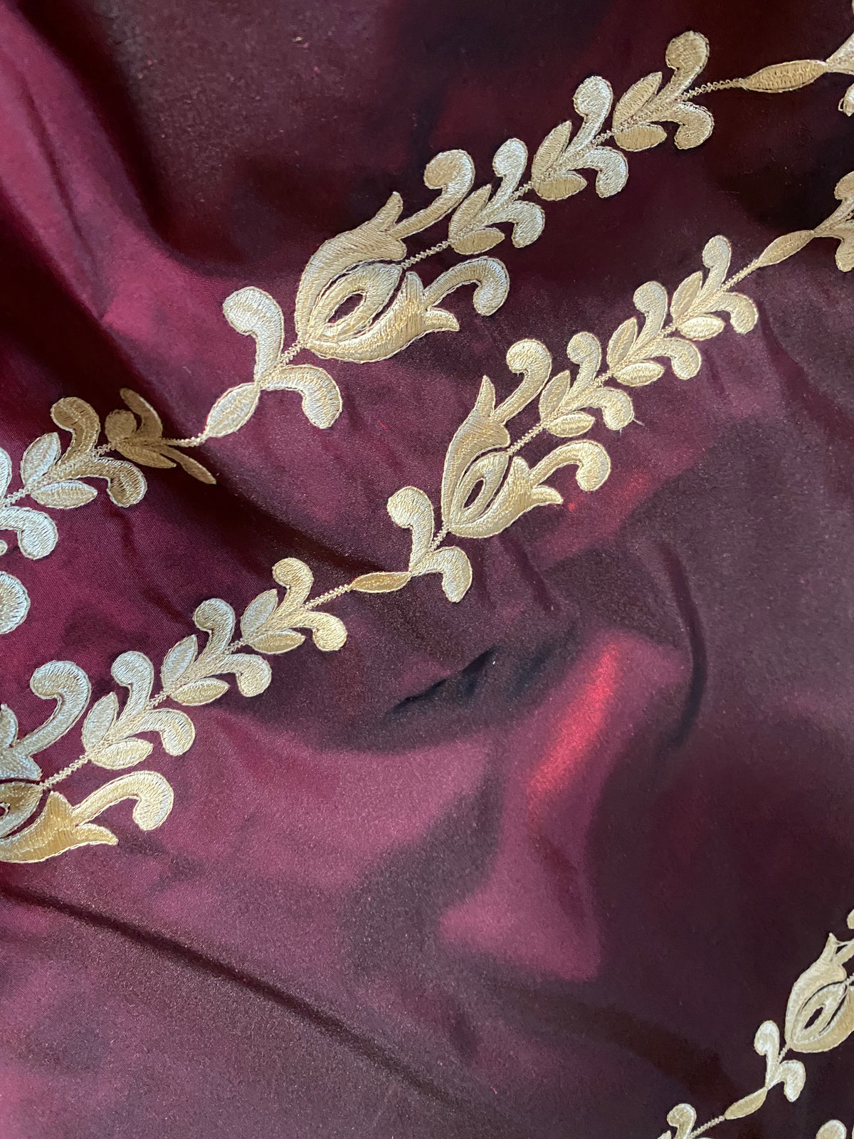 NEW Queen Marguerite 100% Silk Taffeta Red Fabric - Gold Embroidered - Fancy Styles Fabric Pierre Frey Lee Jofa Brunschwig & Fils