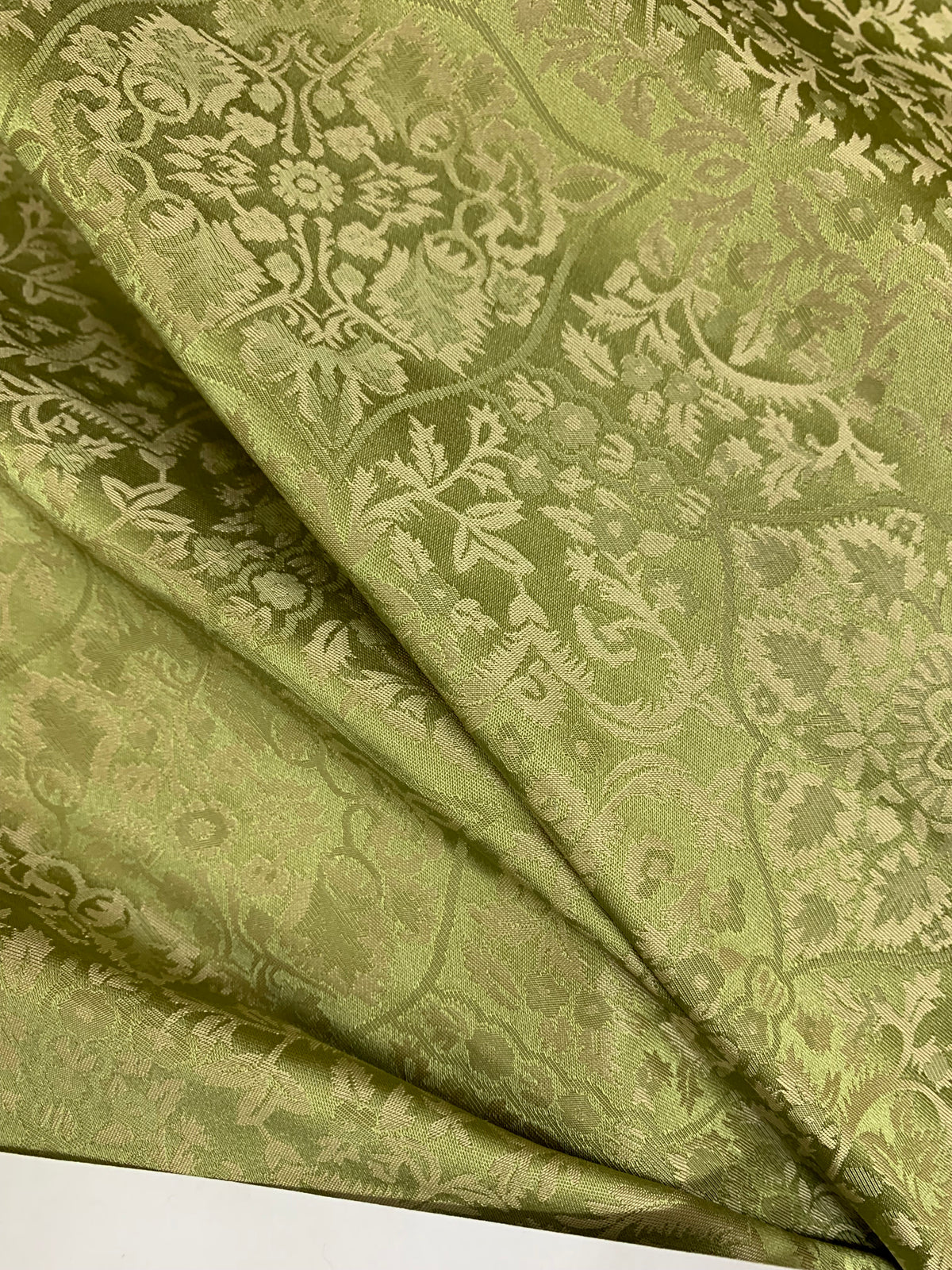 NEW Sir Enzo 100% Silk Jacquard Ornate Drapery Damask Fabric - Leaf Green - Fancy Styles Fabric Pierre Frey Lee Jofa Brunschwig & Fils