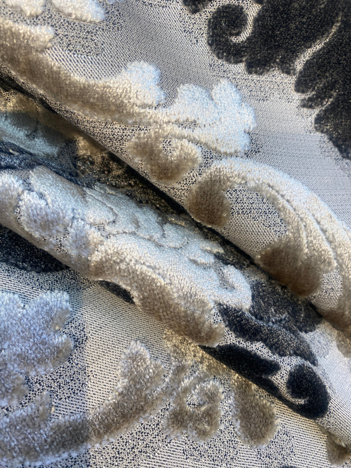 King Dalton Designer Medallion Damask Velvet Fabric Upholstery-Black Grey - Fancy Styles Fabric Pierre Frey Lee Jofa Brunschwig & Fils