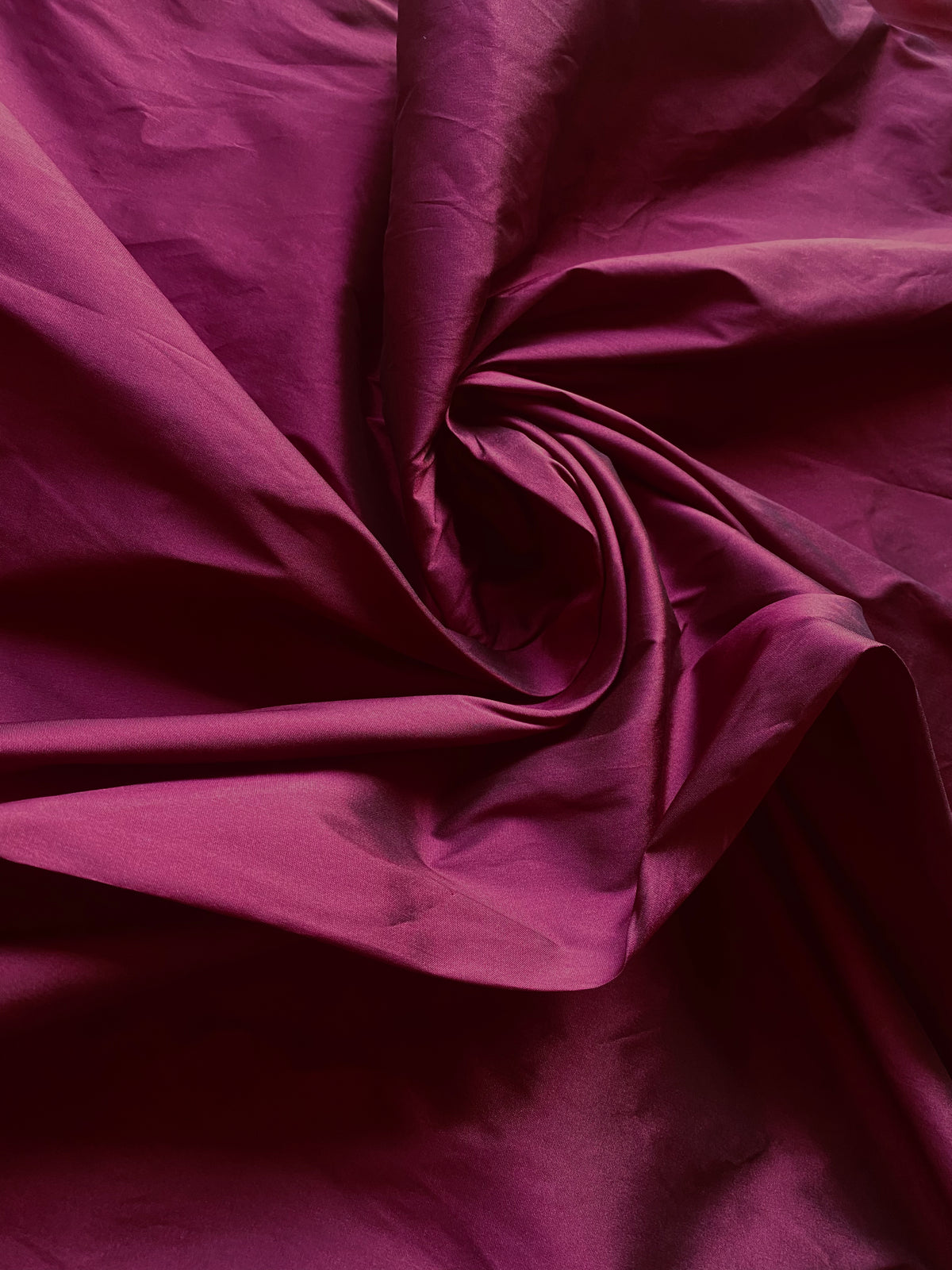 NEW Lady Frank Light Designer “Faux Silk” Taffeta Fabric Made in Italy Bordeaux with Black Iridescence - Fancy Styles Fabric Pierre Frey Lee Jofa Brunschwig & Fils