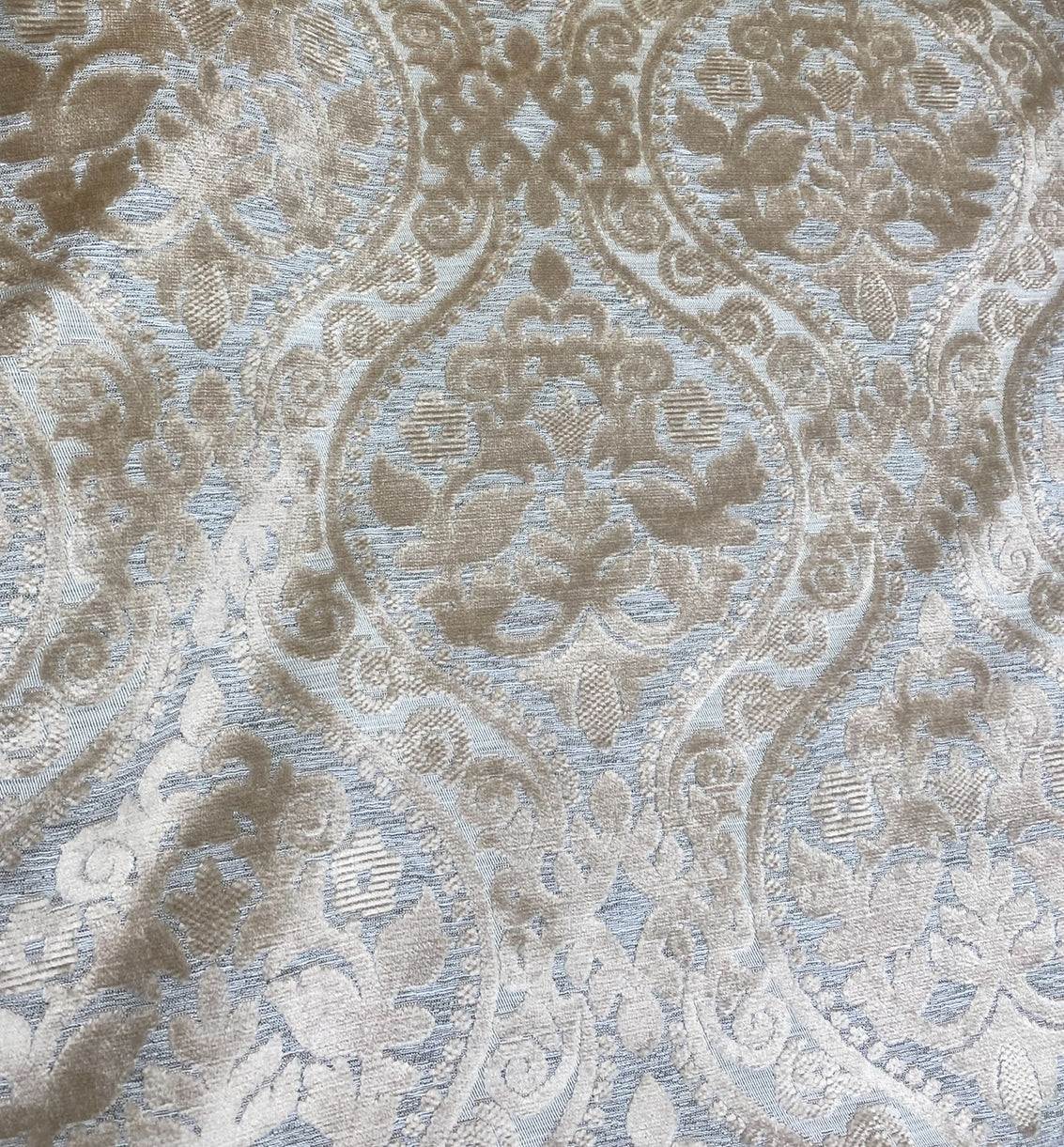 NEW Sir Sanders Novelty Burnout Medallion Chenille Velvet Fabric - Cream Blush - Fancy Styles Fabric Pierre Frey Lee Jofa Brunschwig & Fils