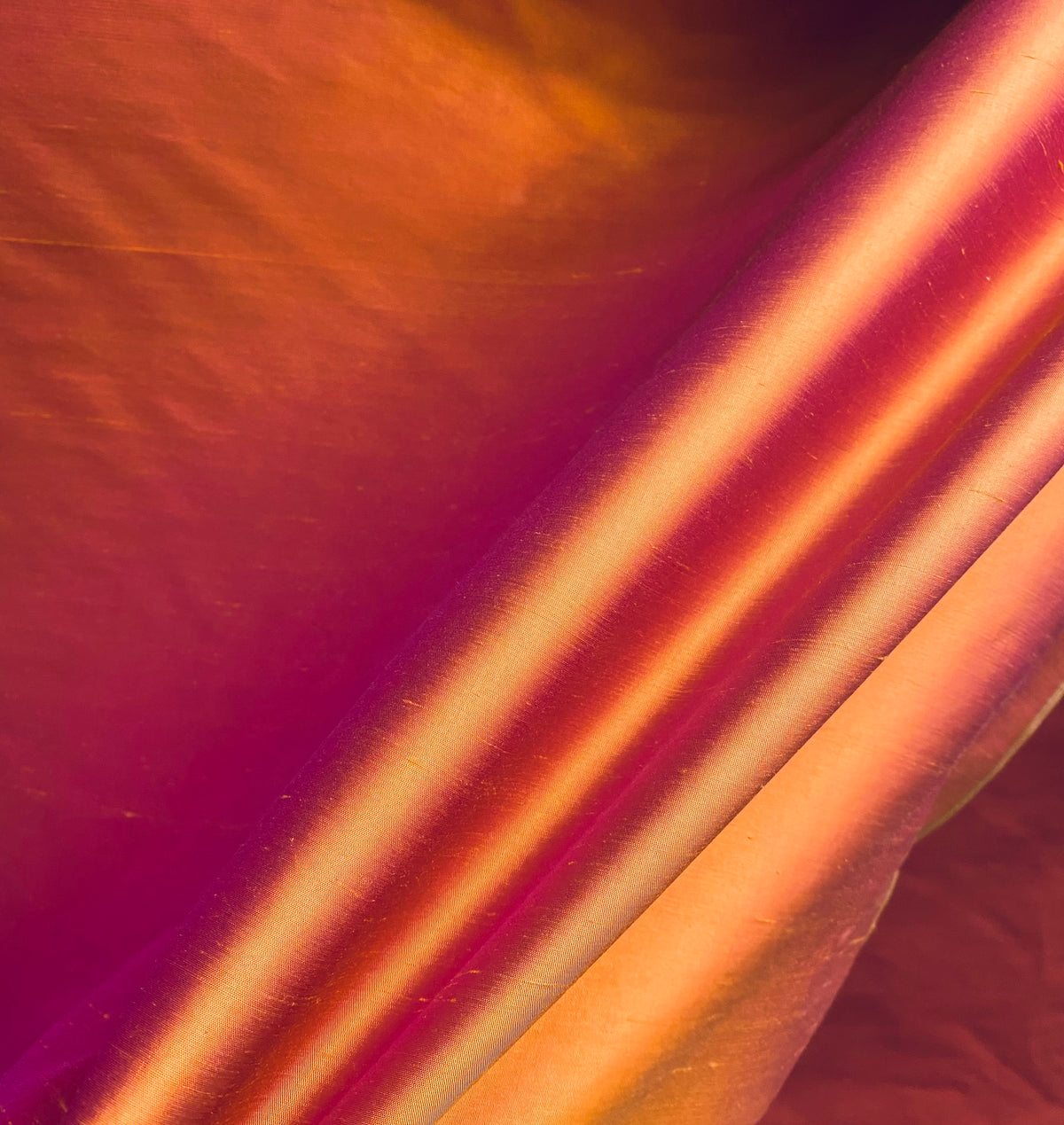 NEW Duchess Mable Designer 100% Silk Dupioni - Tangerine with Fuchsia Iridescence - Fancy Styles Fabric Pierre Frey Lee Jofa Brunschwig & Fils