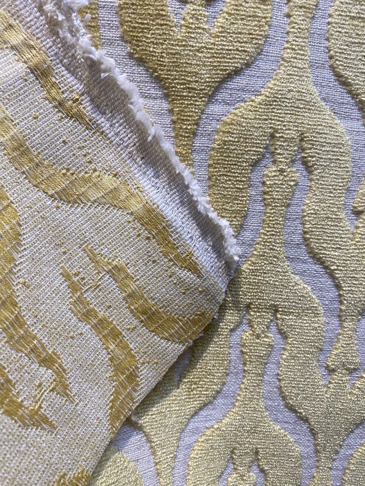NEW Queen Linda Italian Burnout Floral Chenille Velvet Upholstery Fabric - Soft Yellow - Fancy Styles Fabric Pierre Frey Lee Jofa Brunschwig & Fils