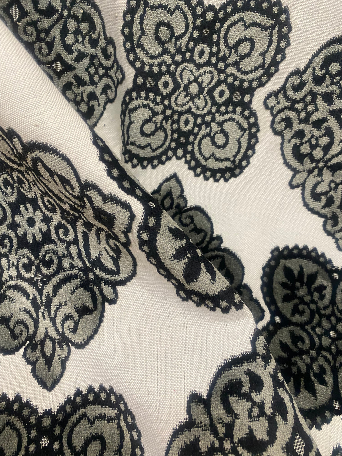 King Jador Designer Medallion Damask Velvet Fabric Upholstery-Dark Grey, Black and White - Fancy Styles Fabric Pierre Frey Lee Jofa Brunschwig & Fils
