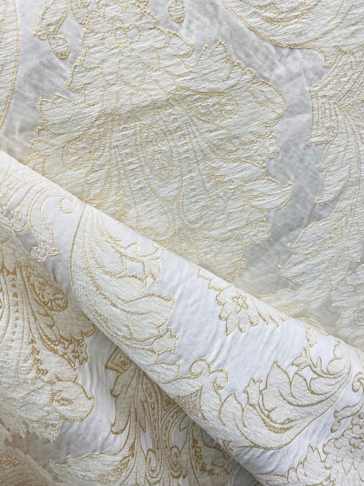 NEW Lady Daniella Designer Medallion Burnout Chenille Velvet Fabric - Brocade- White Cream Gold - Fancy Styles Fabric Pierre Frey Lee Jofa Brunschwig & Fils