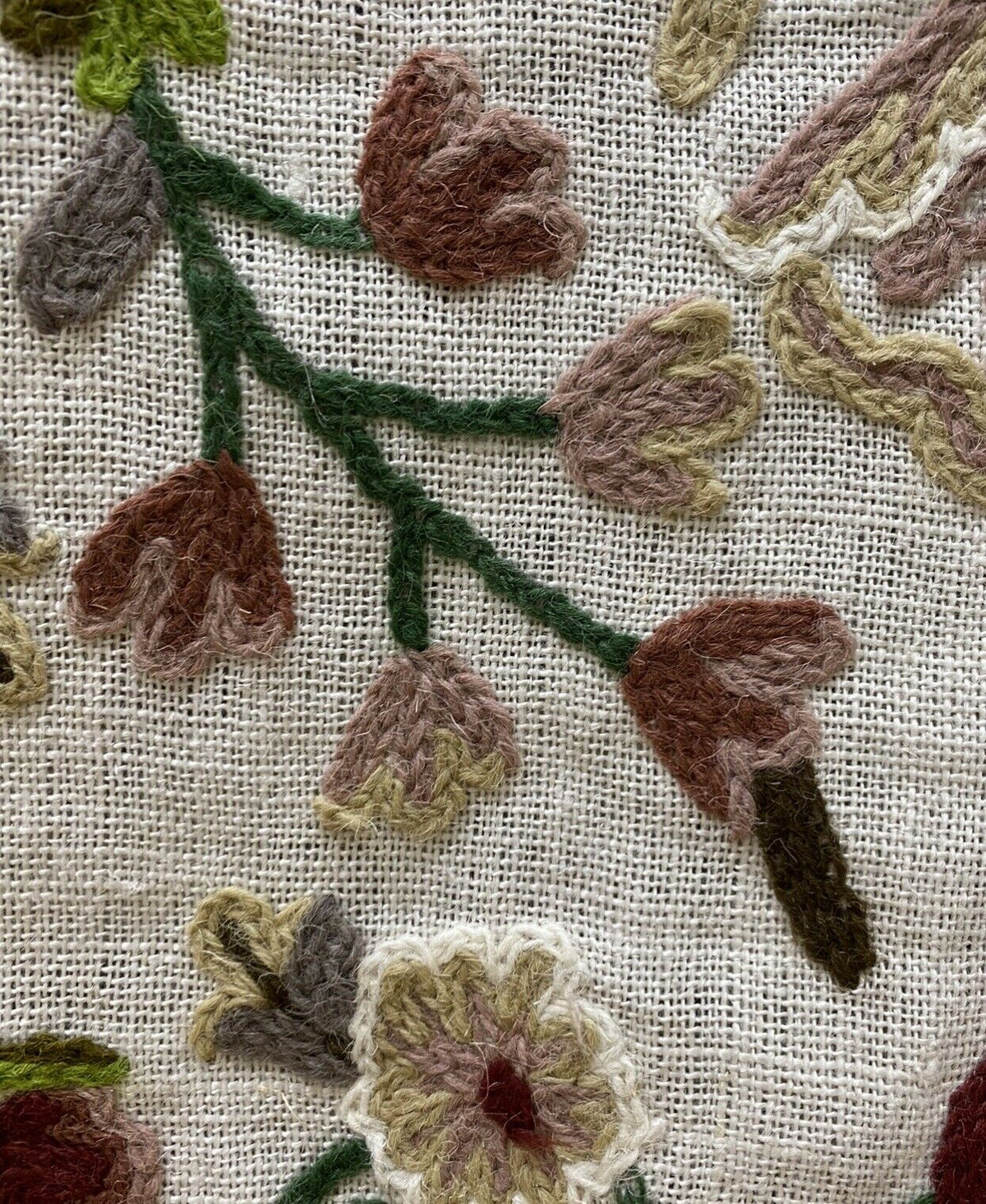 NEW Novelty Decorating Drapery Fabric- Crewel Floral Embroidery - Fancy Styles Fabric Pierre Frey Lee Jofa Brunschwig & Fils
