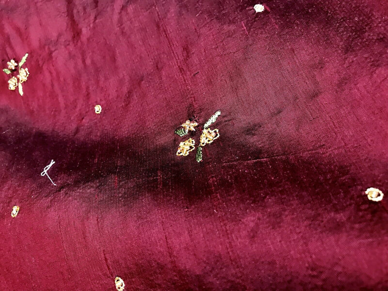 SALE! Queen Jane Beaded 100% Silk Dupioni Fabric - Red & Iridescent Black Tones - Fancy Styles Fabric Pierre Frey Lee Jofa Brunschwig & Fils