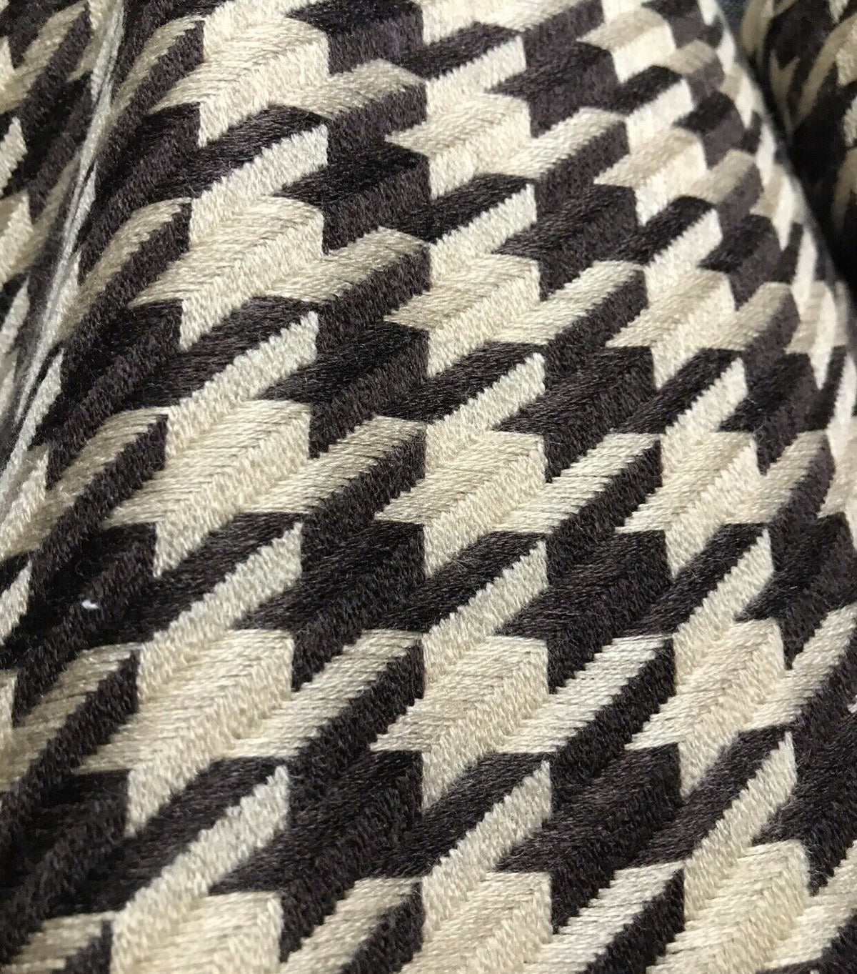 Sir Leo Novelty Designer Wool Oversized Pied de Coq Houndstooth Tweed Fabric - Brown - Fancy Styles Fabric Pierre Frey Lee Jofa Brunschwig & Fils
