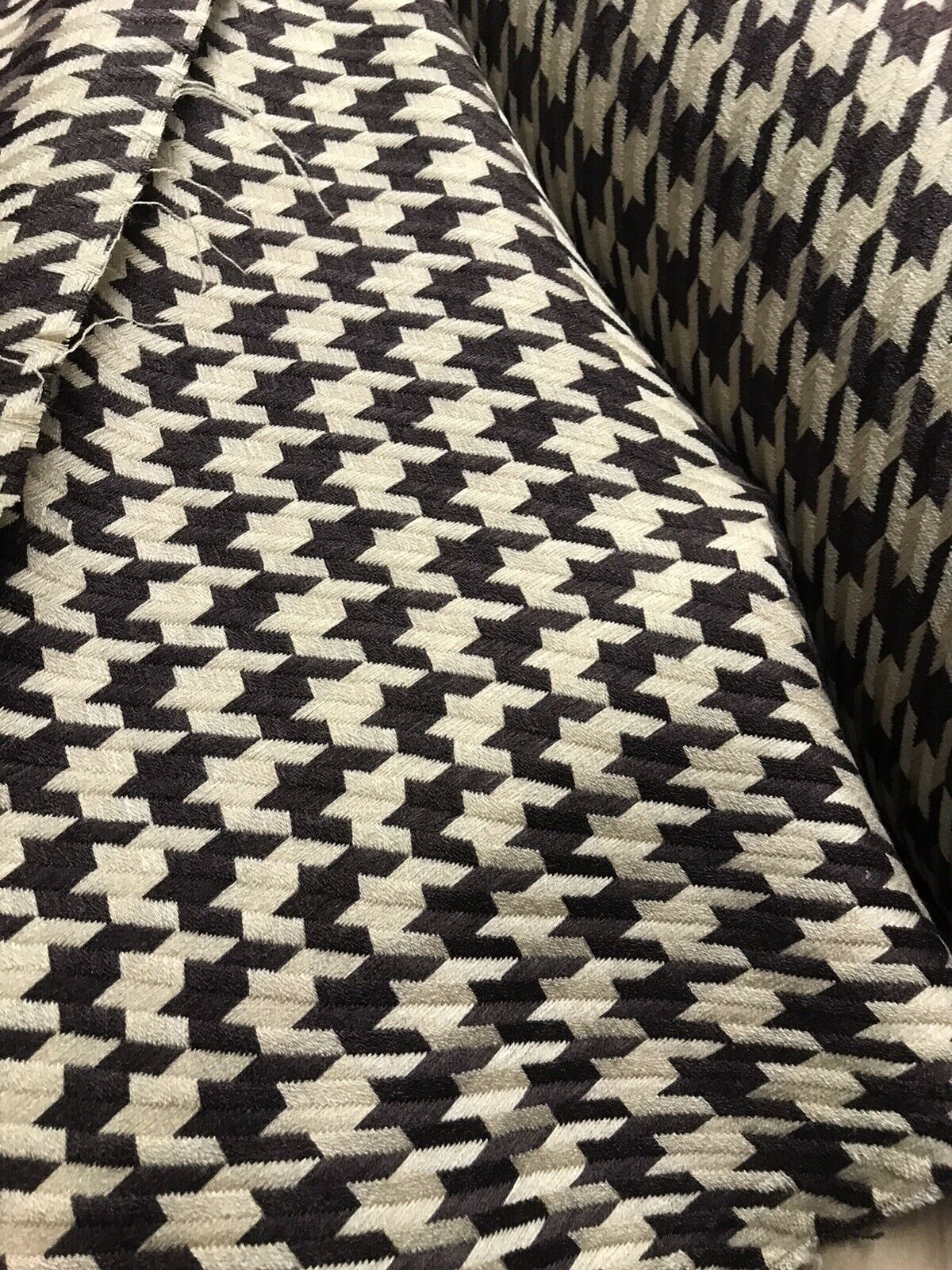 Sir Leo Novelty Designer Wool Oversized Pied de Coq Houndstooth Tweed Fabric - Brown - Fancy Styles Fabric Pierre Frey Lee Jofa Brunschwig & Fils