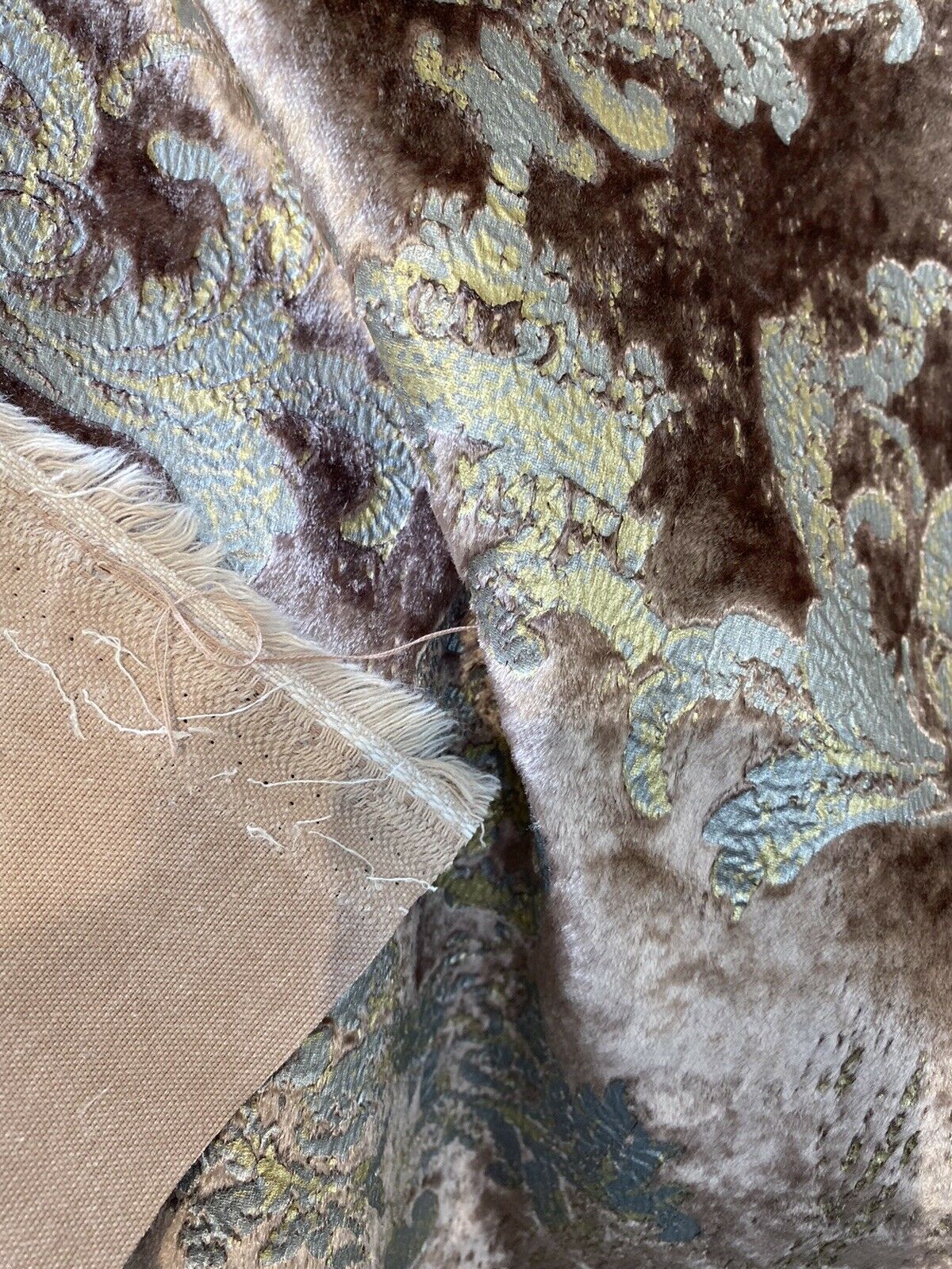 NEW! Queen Renee Antique Inspired Burnout “Furry” Velvet Damask Fabric - Mauve - Fancy Styles Fabric Pierre Frey Lee Jofa Brunschwig & Fils