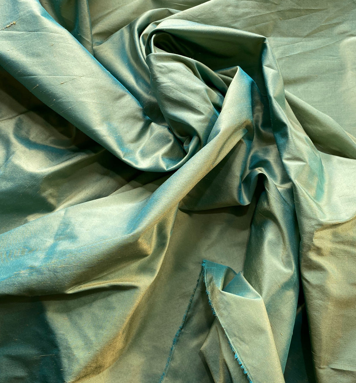 NEW Duchess Mable Designer 100% Silk Dupioni Fabric in Light Turquoise with Peach Iridescence - Fancy Styles Fabric Pierre Frey Lee Jofa Brunschwig & Fils