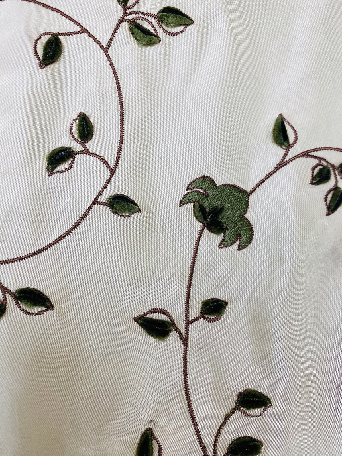 NEW Countess Stephanie 100% Silk Taffeta White Cream with Olive Velvet Embroidered Flowers - Fancy Styles Fabric Pierre Frey Lee Jofa Brunschwig & Fils