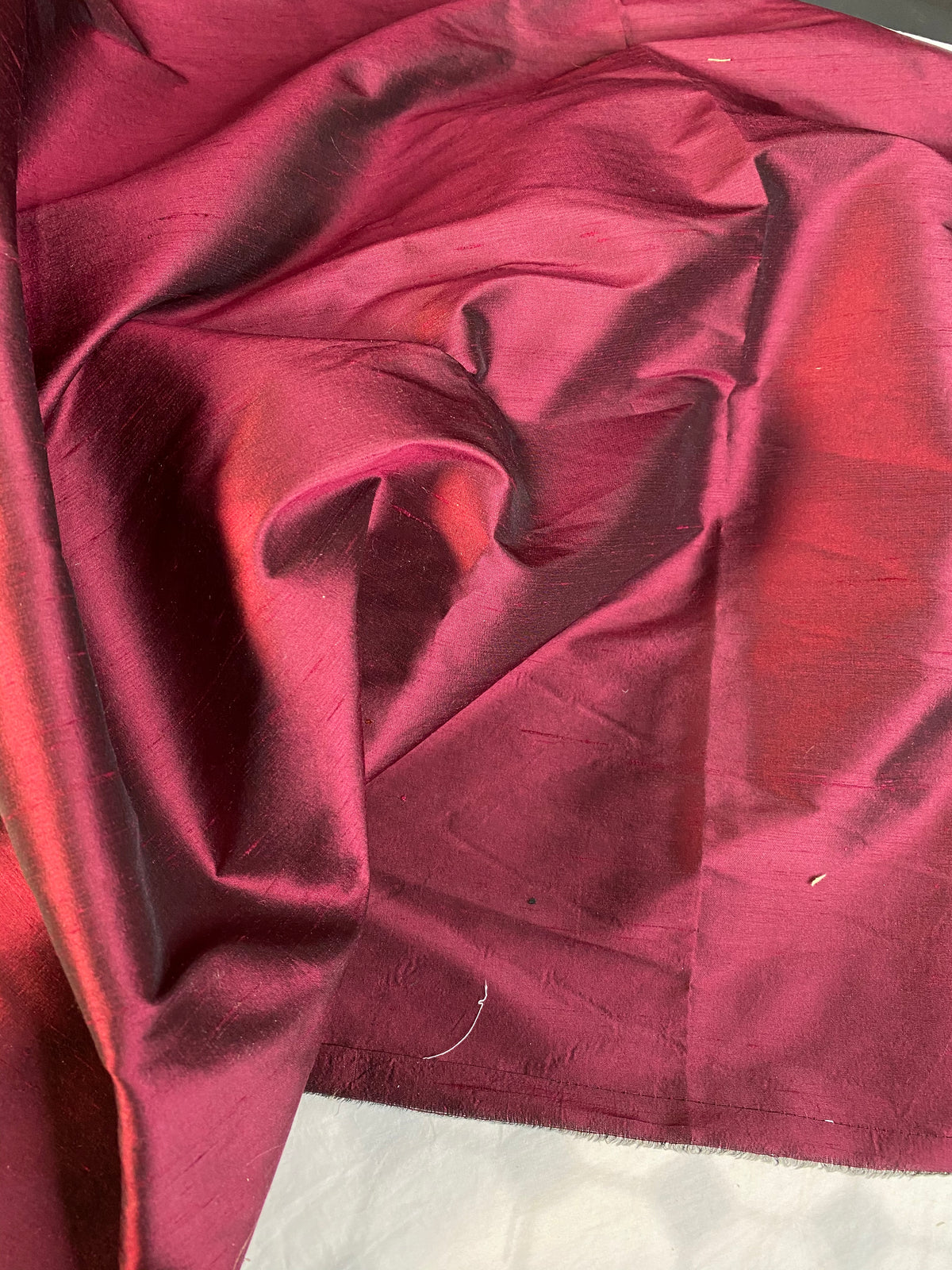 NEW Duchess Mable 100% Silk Dupioni - Solid Dark Red Fabric - Fancy Styles Fabric Pierre Frey Lee Jofa Brunschwig & Fils