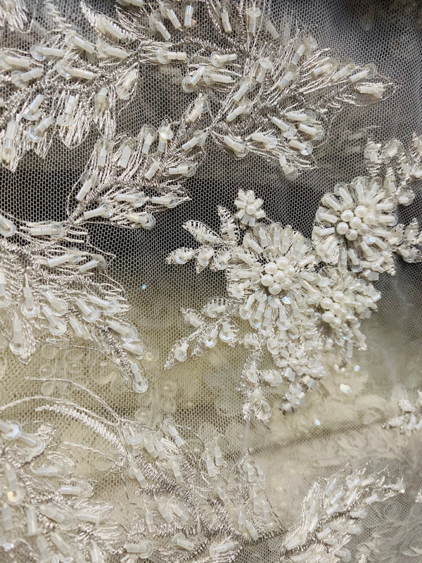 NEW Designer Beaded Mesh Lace Floral Bouquet Scalloped Fabric Ivory White - Fancy Styles Fabric Pierre Frey Lee Jofa Brunschwig & Fils