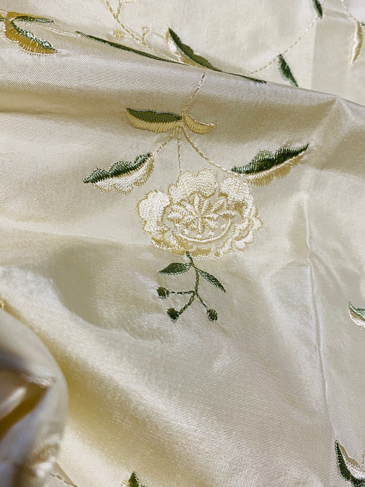 NEW Queen Amaranth Designer 100% Silk Taffeta Cream with Champagne and Green Floral Embroidery - Fancy Styles Fabric Pierre Frey Lee Jofa Brunschwig & Fils