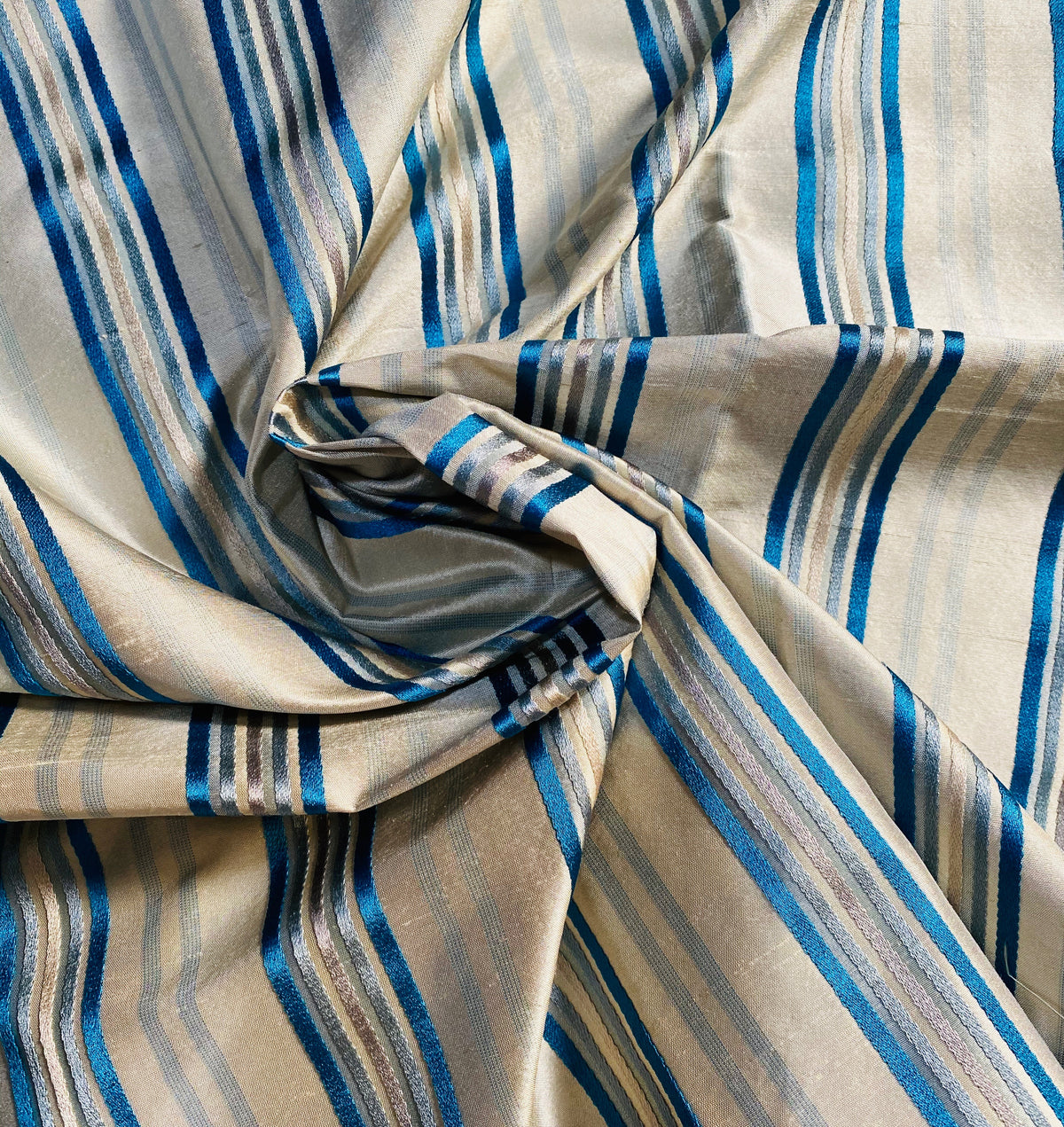 NEW Miss Charlotte 100% Silk Dupioni Fabric - Cream White with Jewel Blue Stripes - Fancy Styles Fabric Pierre Frey Lee Jofa Brunschwig & Fils
