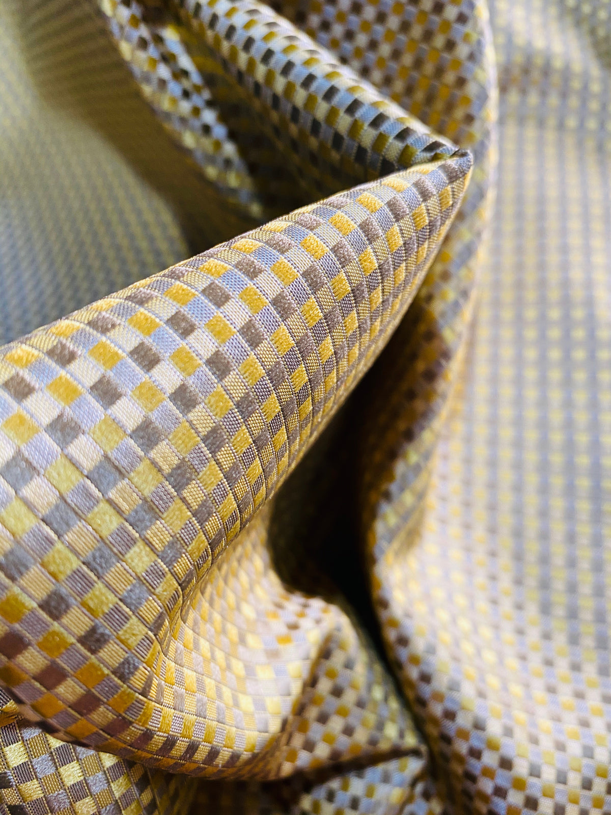 NEW Queen Alyssa Designer 100% Silk Taffeta Checkered Fabric - Yellow & Taupe - Fancy Styles Fabric Pierre Frey Lee Jofa Brunschwig & Fils