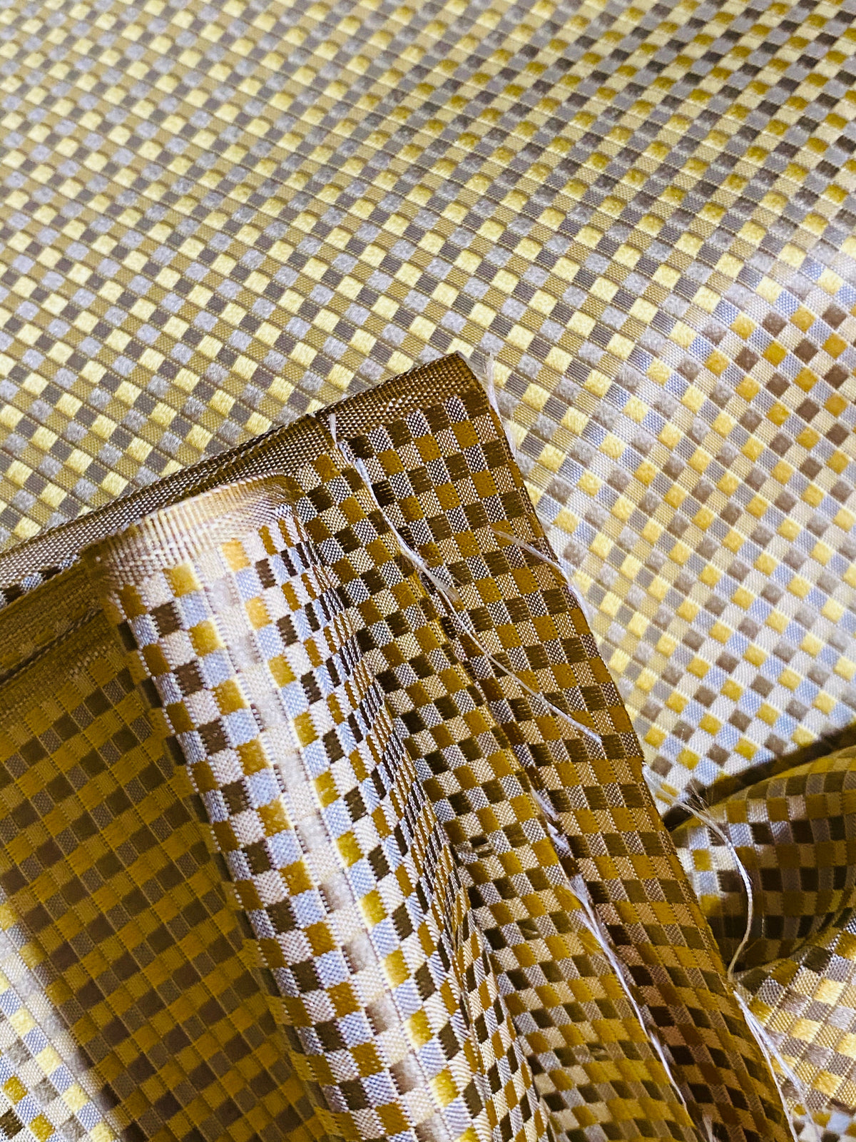 NEW Queen Alyssa Designer 100% Silk Taffeta Checkered Fabric - Yellow & Taupe - Fancy Styles Fabric Pierre Frey Lee Jofa Brunschwig & Fils