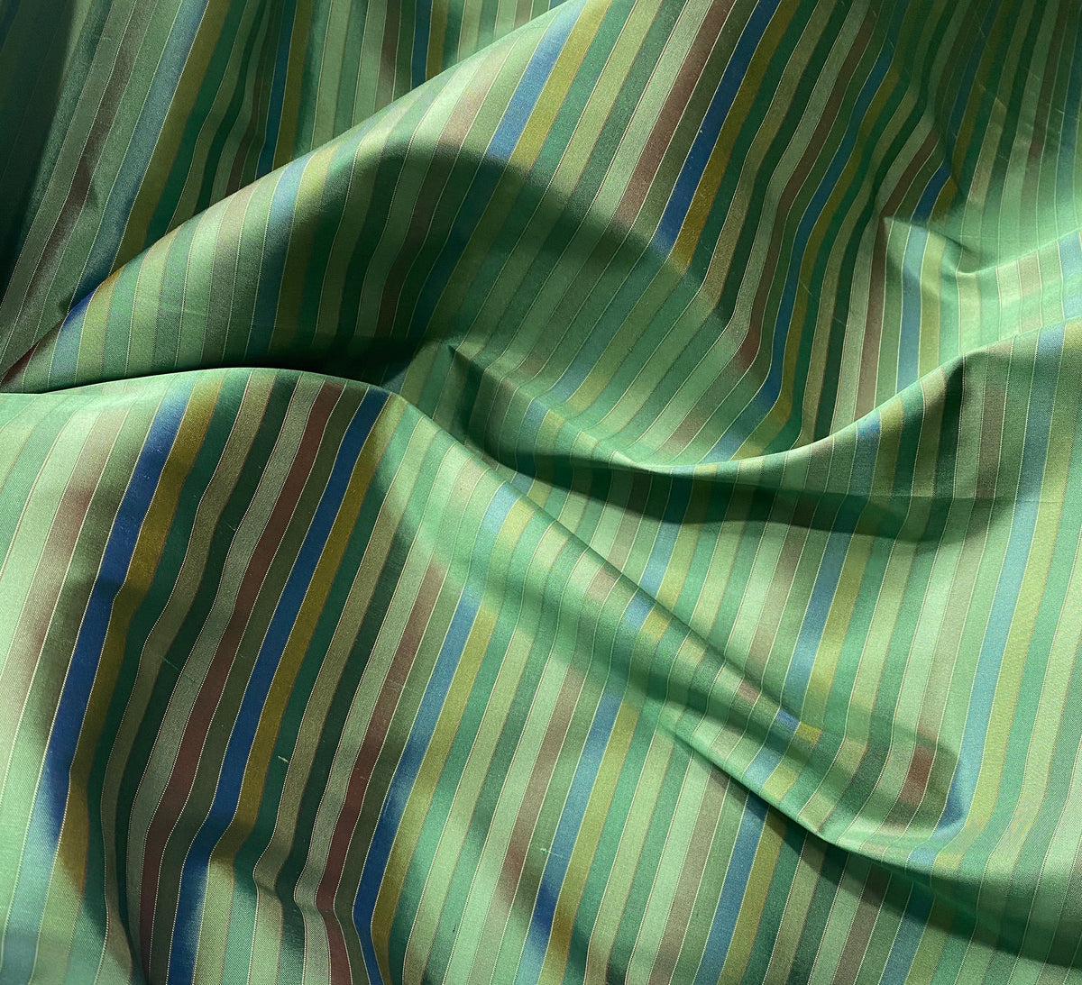 DEAL! Duchess Roxanne Designer 100% Silk Taffeta - Blue, Green, & Teal Stripes - Fancy Styles Fabric Pierre Frey Lee Jofa Brunschwig & Fils