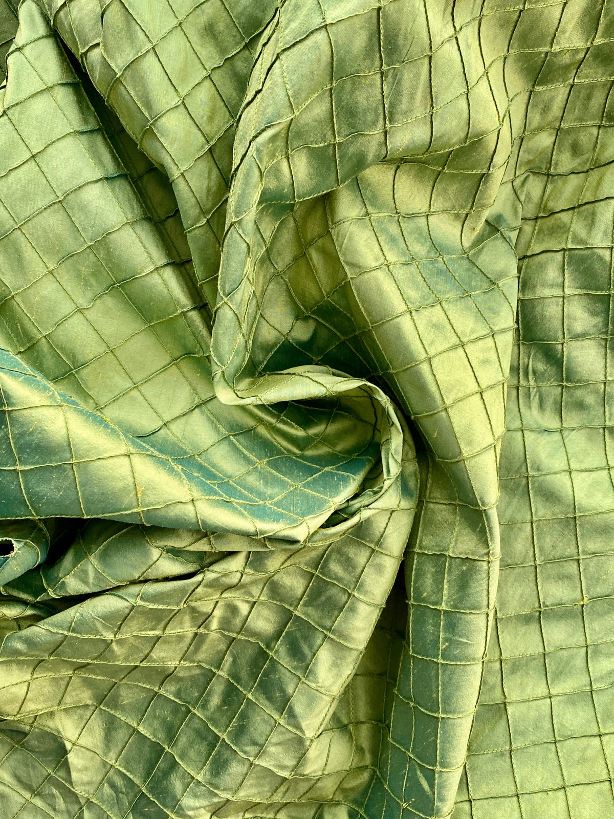 NEW Lady Morgan 100% Silk Dupioni Fabric Pintuck Diamond Green with Teal Iridescence - Fancy Styles Fabric Pierre Frey Lee Jofa Brunschwig & Fils