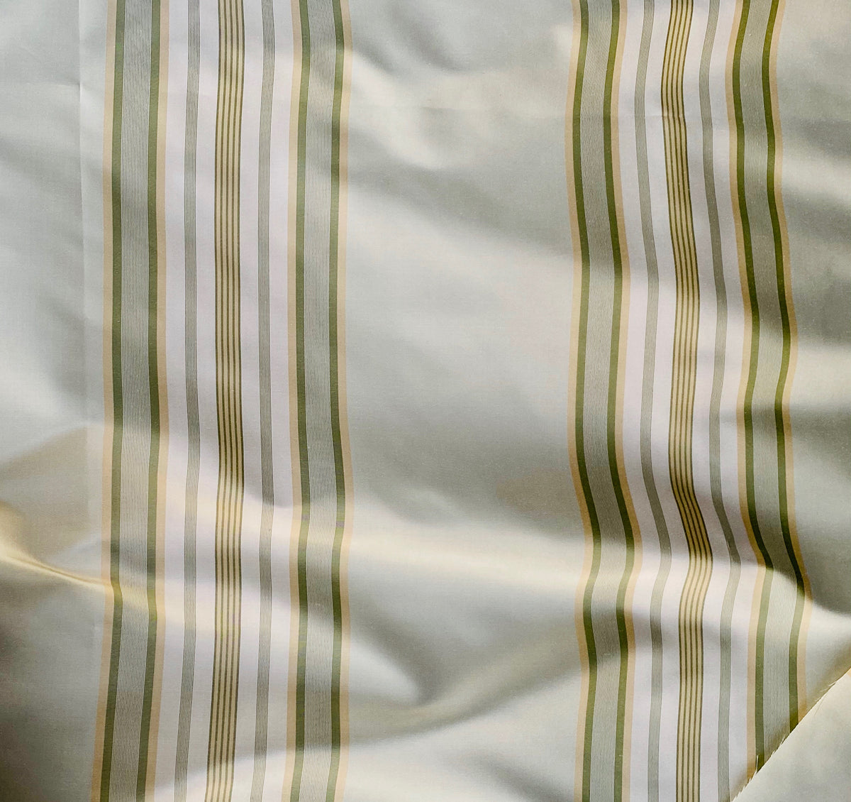 NEW Lady Piper Designer 100% Silk Taffeta Pistachio Green Striped Fabric - Fancy Styles Fabric Pierre Frey Lee Jofa Brunschwig & Fils