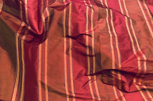 Silk Fabric | www.fancystylesfabric.com