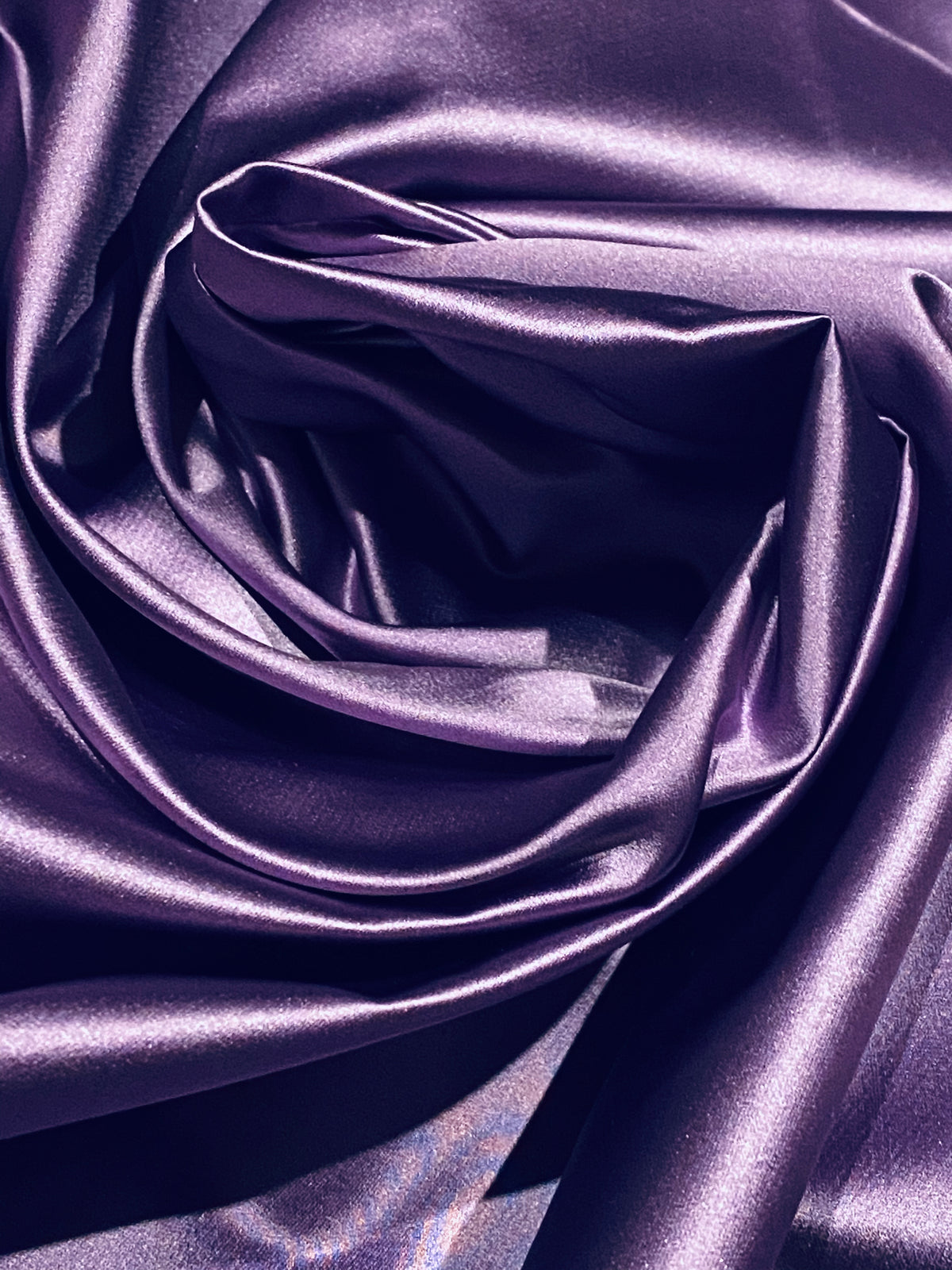 NEW Countess Christie 100% Silk Duchess Satin Fabric in Lavender Purple 53mm - Fancy Styles Fabric Pierre Frey Lee Jofa Brunschwig & Fils