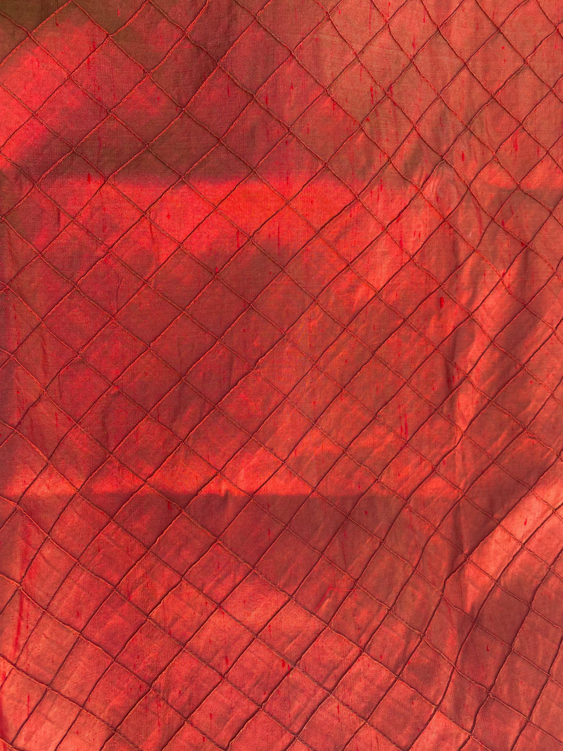 NEW Lady Morgan 100% Silk Dupioni with Pintuck Diamond Motif Fabric in Red with Green Iridescence SB_5_23