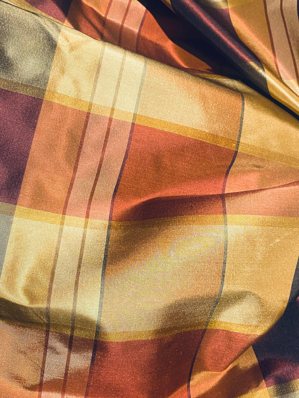 NEW Duchess Dawn 100% Silk Taffeta Plaid Tartan Fabric- SB_1_28 - Fancy Styles Fabric Pierre Frey Lee Jofa Brunschwig & Fils