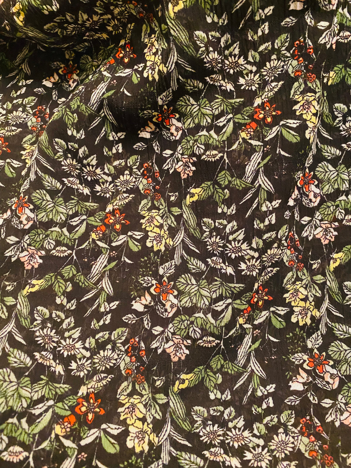 NEW Lady Danica Crepe Floral Lightweight Dress Fabric - Black - Fancy Styles Fabric Pierre Frey Lee Jofa Brunschwig & Fils