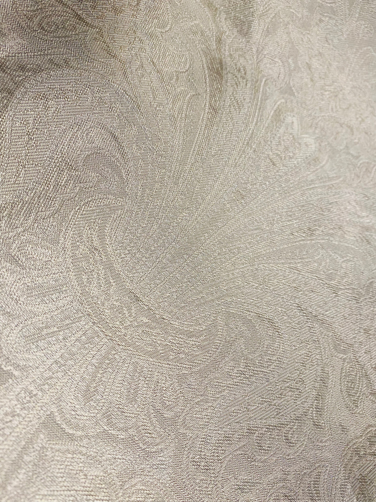 NEW Queen Lita 100% Silk Jacquard Lightweight Paisley Fabric - Cream- SB_8_1 - Fancy Styles Fabric Pierre Frey Lee Jofa Brunschwig & Fils