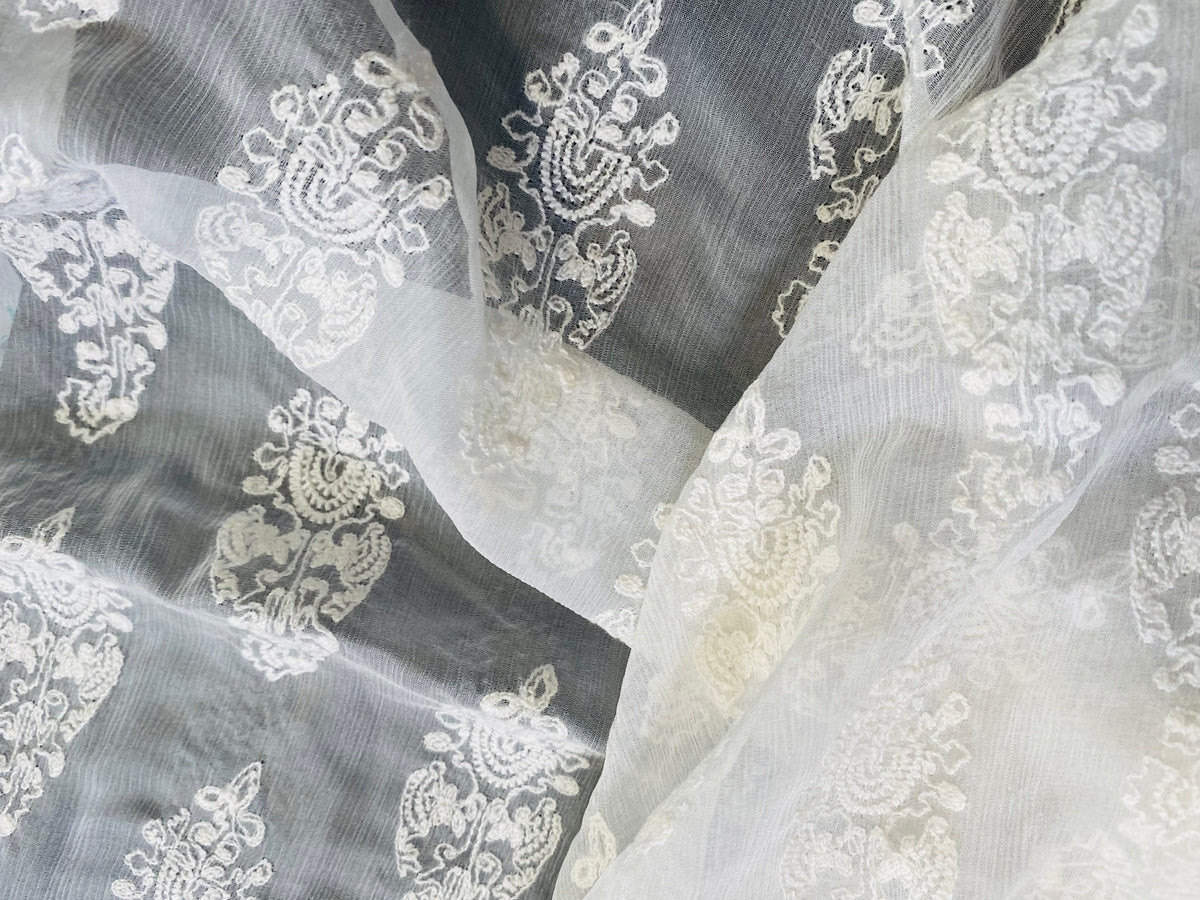 NEW Lady Di Novelty Bridal Couture 100% Silk Crinkle Chiffon Lace Fabric - Fancy Styles Fabric Pierre Frey Lee Jofa Brunschwig & Fils