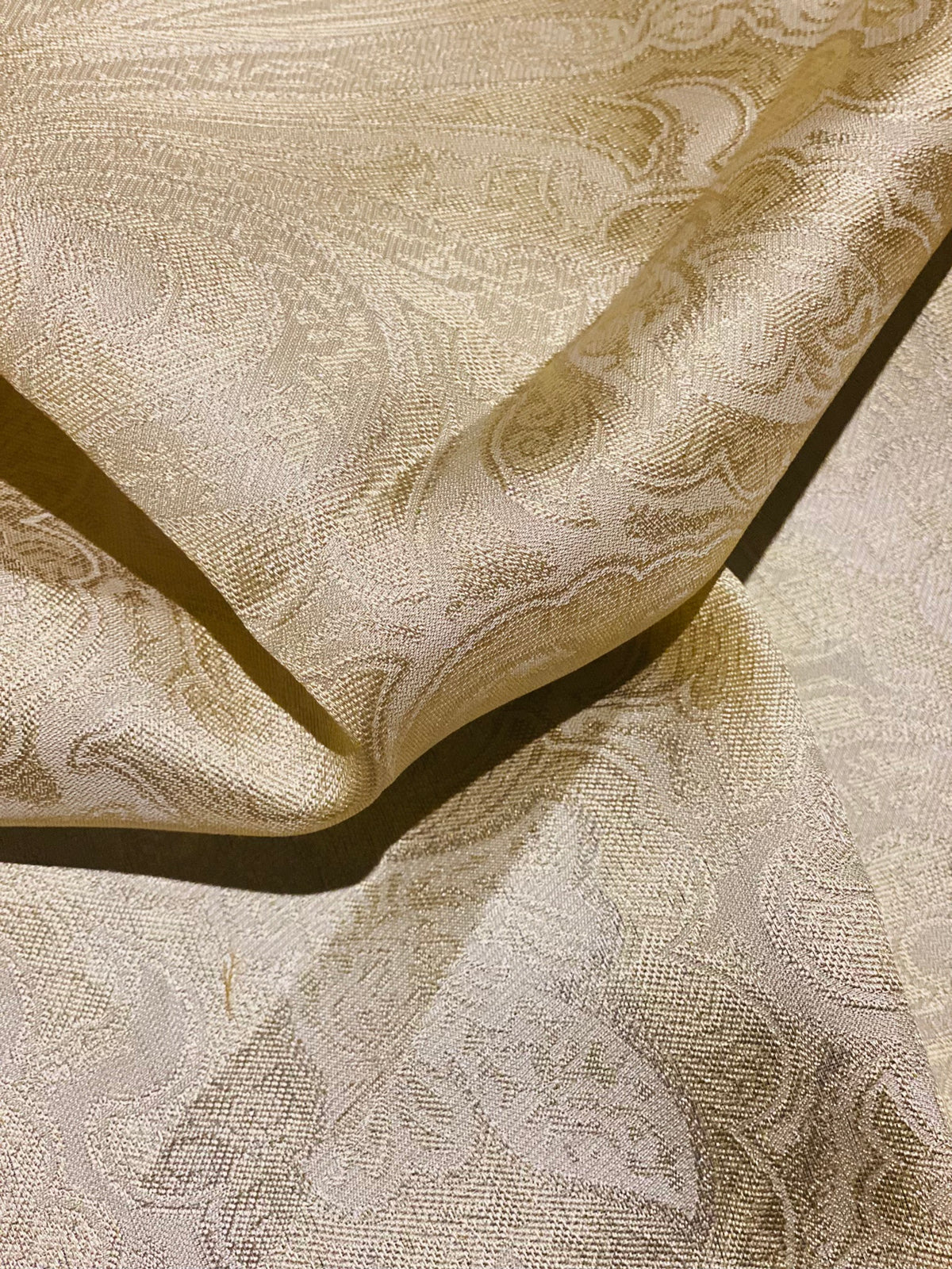 NEW Queen Lita 100% Silk Jacquard Lightweight Paisley Fabric - Gold- SB_8_2 - Fancy Styles Fabric Pierre Frey Lee Jofa Brunschwig & Fils