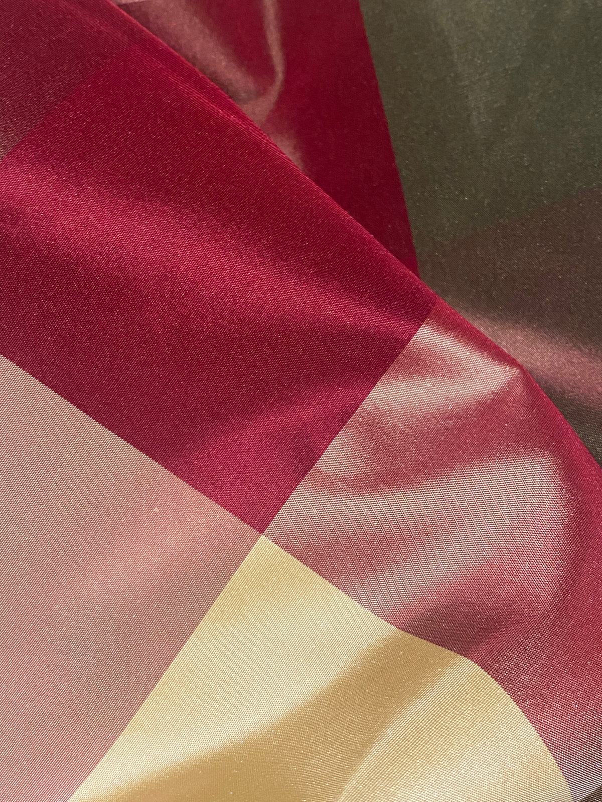 NEW Duchess Deirdre 100% Silk Taffeta Plaid Tartan Fabric- SB_1_11 - Fancy Styles Fabric Pierre Frey Lee Jofa Brunschwig & Fils