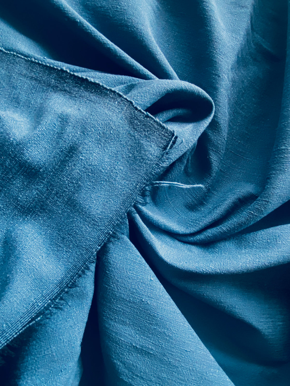 NEW Prince Jericho 100% Raw Silk Fabric - Solid Cornflower Blue - Fancy Styles Fabric Pierre Frey Lee Jofa Brunschwig & Fils