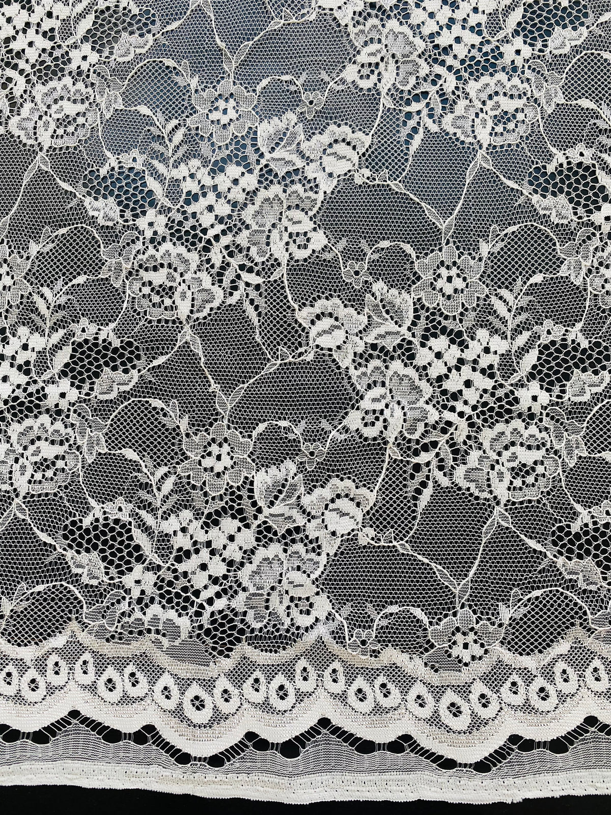 NEW! Duchess Dragonus French Scalloped Floral Lace Fabric By The Yard- Cream - Fancy Styles Fabric Pierre Frey Lee Jofa Brunschwig & Fils