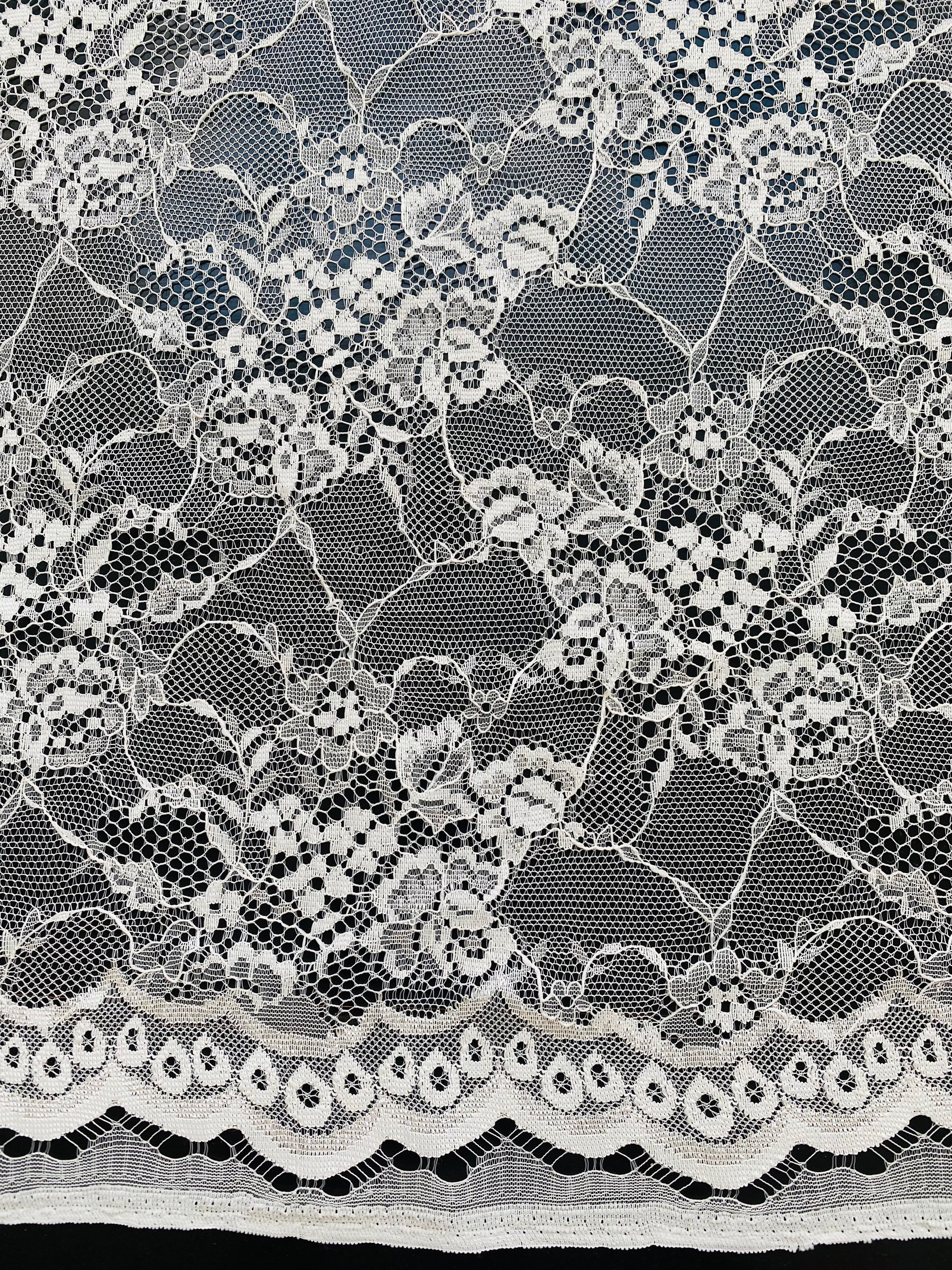Floral Scalloped Nylon Stretch Lace Fabric by the Yard - Style 725