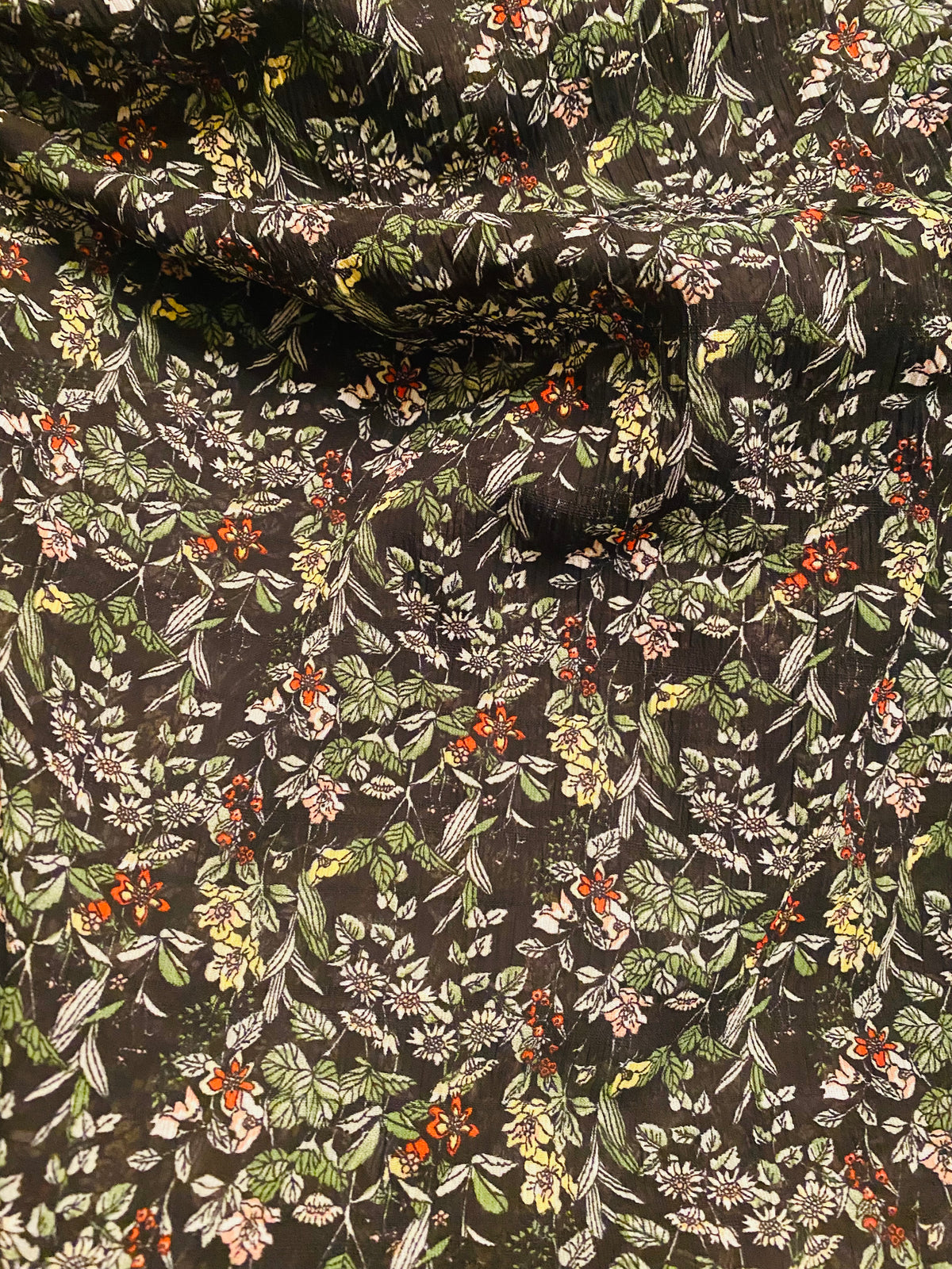 NEW Lady Danica Crepe Floral Lightweight Dress Fabric - Black - Fancy Styles Fabric Pierre Frey Lee Jofa Brunschwig & Fils