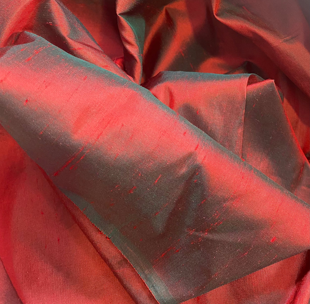 NEW Duchess Mable 100% Silk Dupioni Fabric Solid Red w/ Electric Green Iridescence - Fancy Styles Fabric Pierre Frey Lee Jofa Brunschwig & Fils