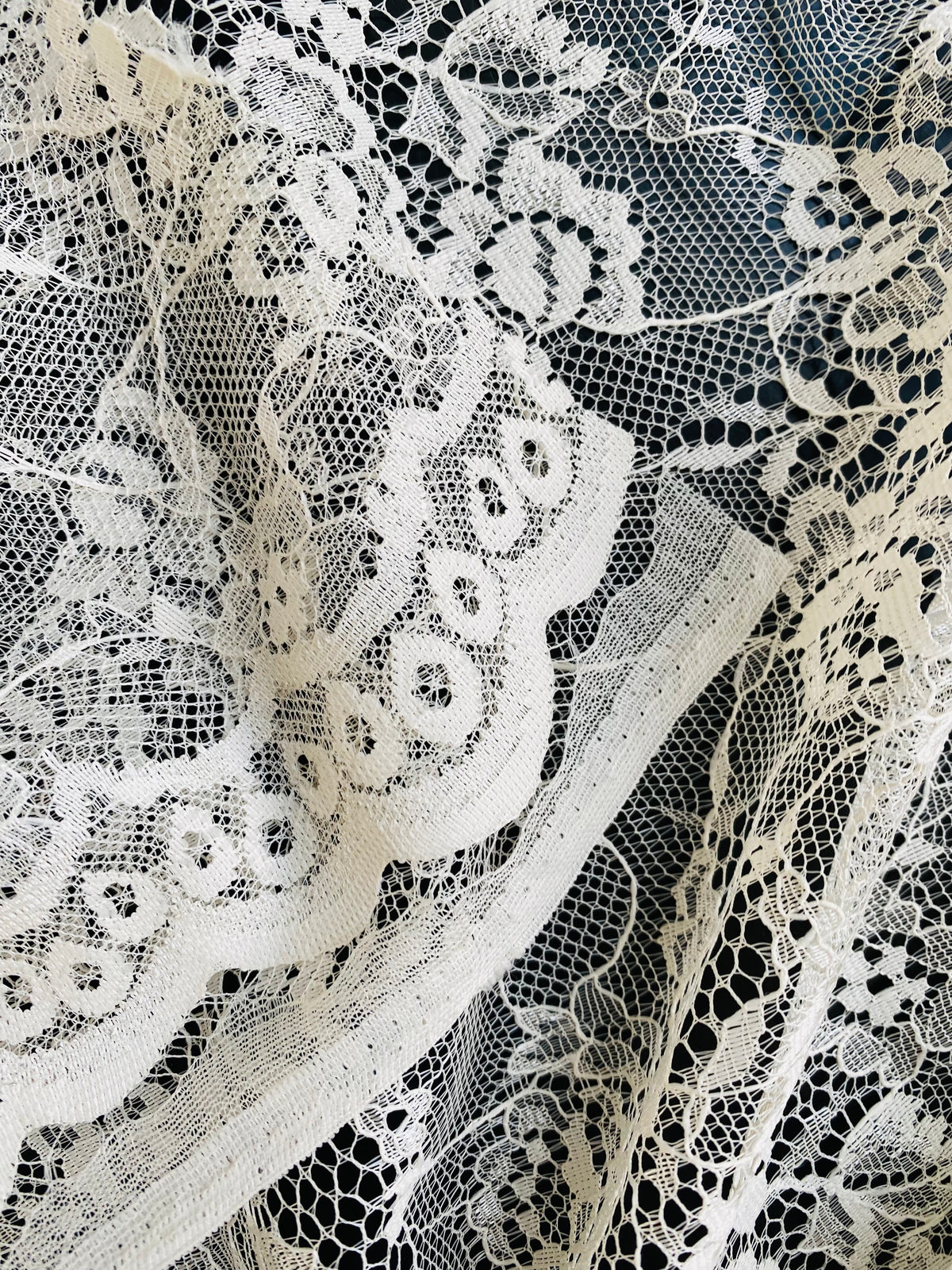 NEW! Duchess Dragonus French Scalloped Floral Lace Fabric By The Yard- Cream - Fancy Styles Fabric Pierre Frey Lee Jofa Brunschwig & Fils