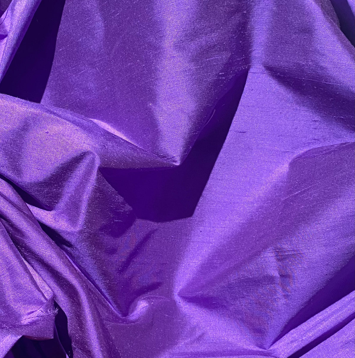NEW Duchess Mable Designer 100% Silk Dupioni - Solid Electric Purple - Fancy Styles Fabric Pierre Frey Lee Jofa Brunschwig & Fils