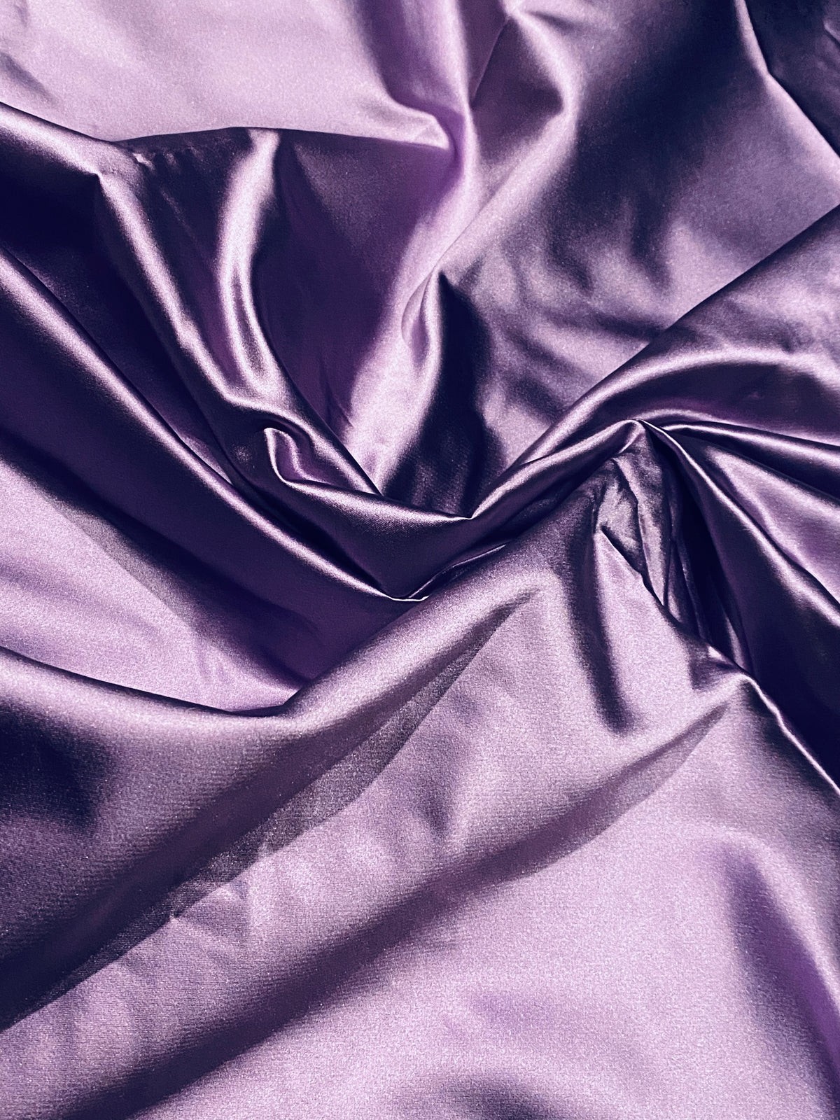 NEW Countess Christie 100% Silk Duchess Satin Fabric in Lavender Purple 53mm - Fancy Styles Fabric Pierre Frey Lee Jofa Brunschwig & Fils