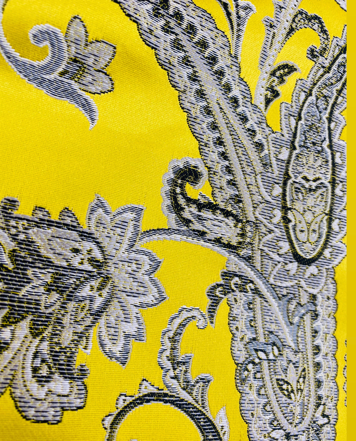 NEW Queen Kat Jacquard Satin Paisley Fabric Made in Italy- Upholstery & Drapery- Yellow - Fancy Styles Fabric Pierre Frey Lee Jofa Brunschwig & Fils