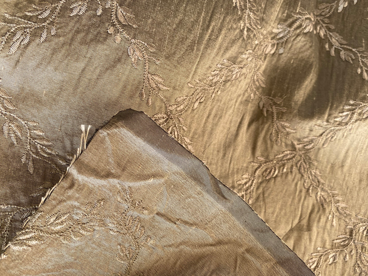 NEW Queen Delila 100% Silk Dupioni Fabric with Diamond Leaf Motif in Old Gold - Fancy Styles Fabric Pierre Frey Lee Jofa Brunschwig & Fils