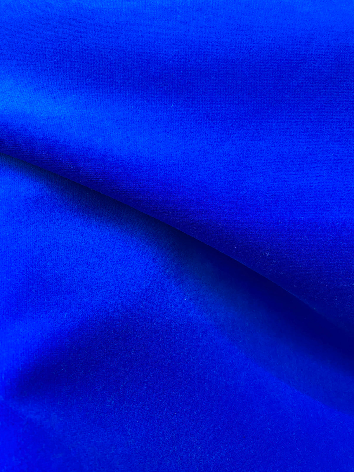 NEW! Duke Donovan WATERPROOF OUTDOOR Velvet Upholstery Fabric - Electric Blue - Fancy Styles Fabric Pierre Frey Lee Jofa Brunschwig & Fils