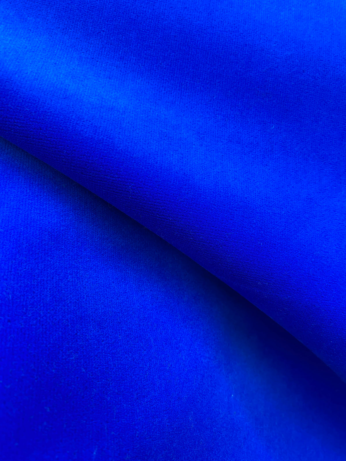 NEW! Duke Donovan WATERPROOF OUTDOOR Velvet Upholstery Fabric - Electric Blue - Fancy Styles Fabric Pierre Frey Lee Jofa Brunschwig & Fils