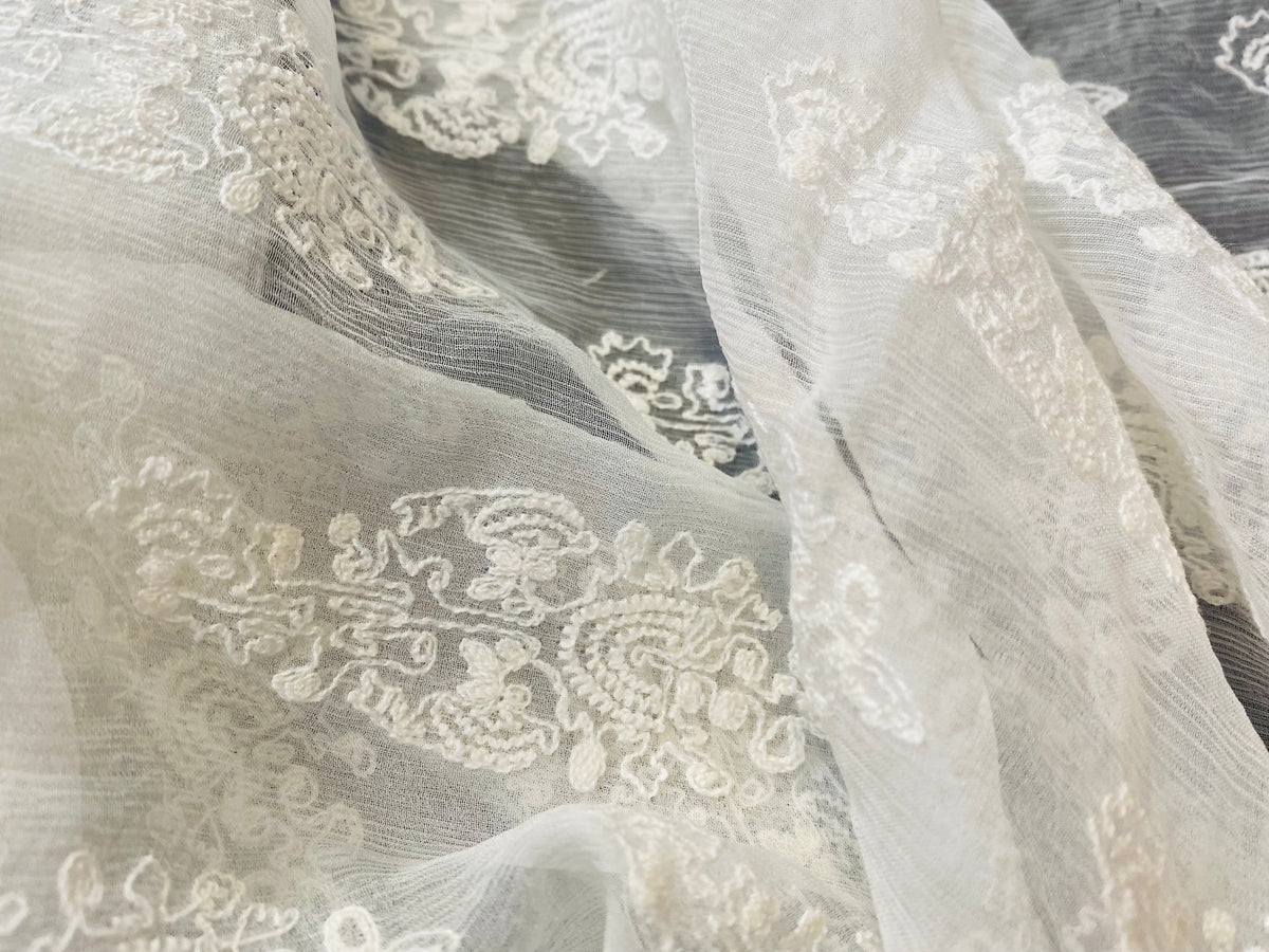 NEW Lady Di Novelty Bridal Couture 100% Silk Crinkle Chiffon Lace Fabric - Fancy Styles Fabric Pierre Frey Lee Jofa Brunschwig & Fils